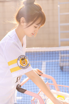 李彩宁
